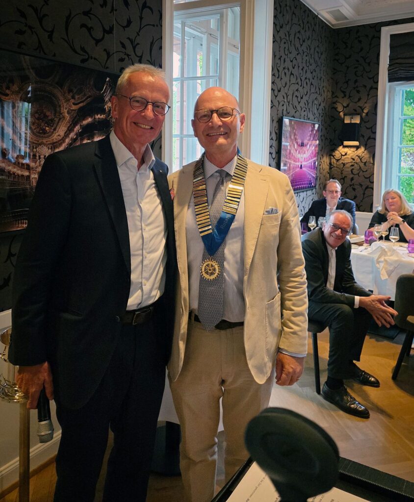 Ein gelungener Staffelstabwechsel im Rotary Club Frankfurt am Main.